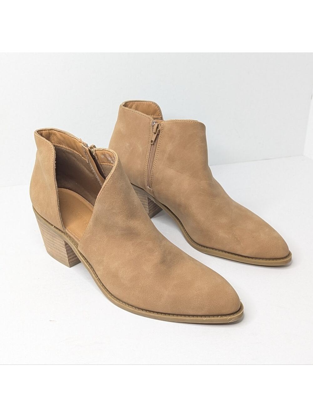Cynthia Crowley Edith Ankle Booties, Tan, Women's 10